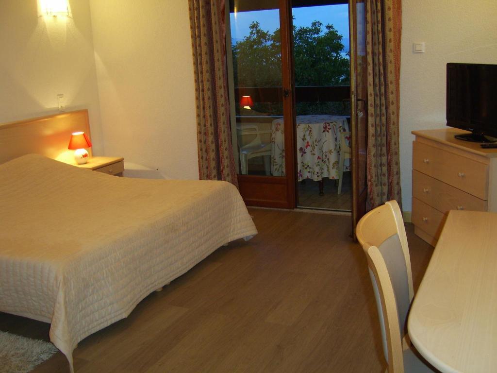 Hotel Les Pavillons Du Golf Évian-les-Bains Buitenkant foto